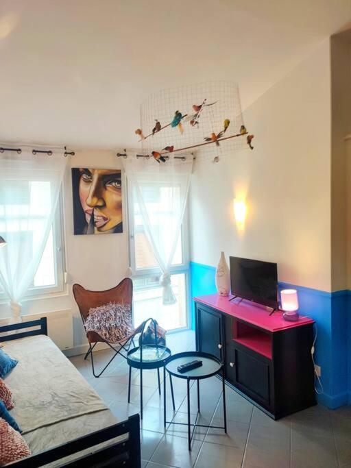 Chez Arty - Gere Par Presta-Zen'Services Lägenhet Verdun-sur-Meuse Exteriör bild